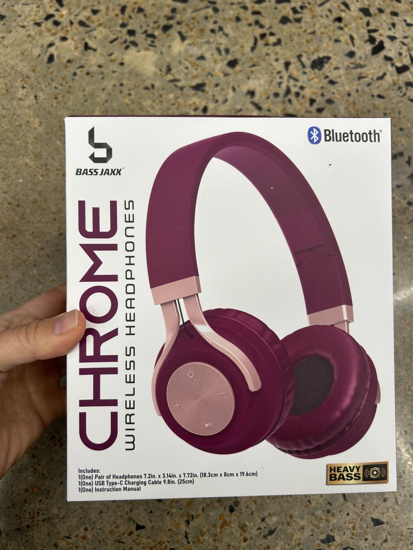 NWT Bluetooth Wireless headphones