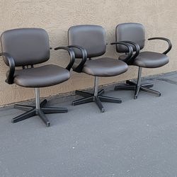 SET OF 3 KAEMARK PROFESSIONAL SHAMPOO CHAIRS MADE IN USA