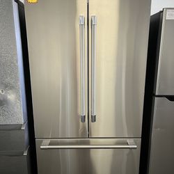 ‼️‼️ Thermador French Door Refrigerator Stainless Steel ‼️‼️‼️