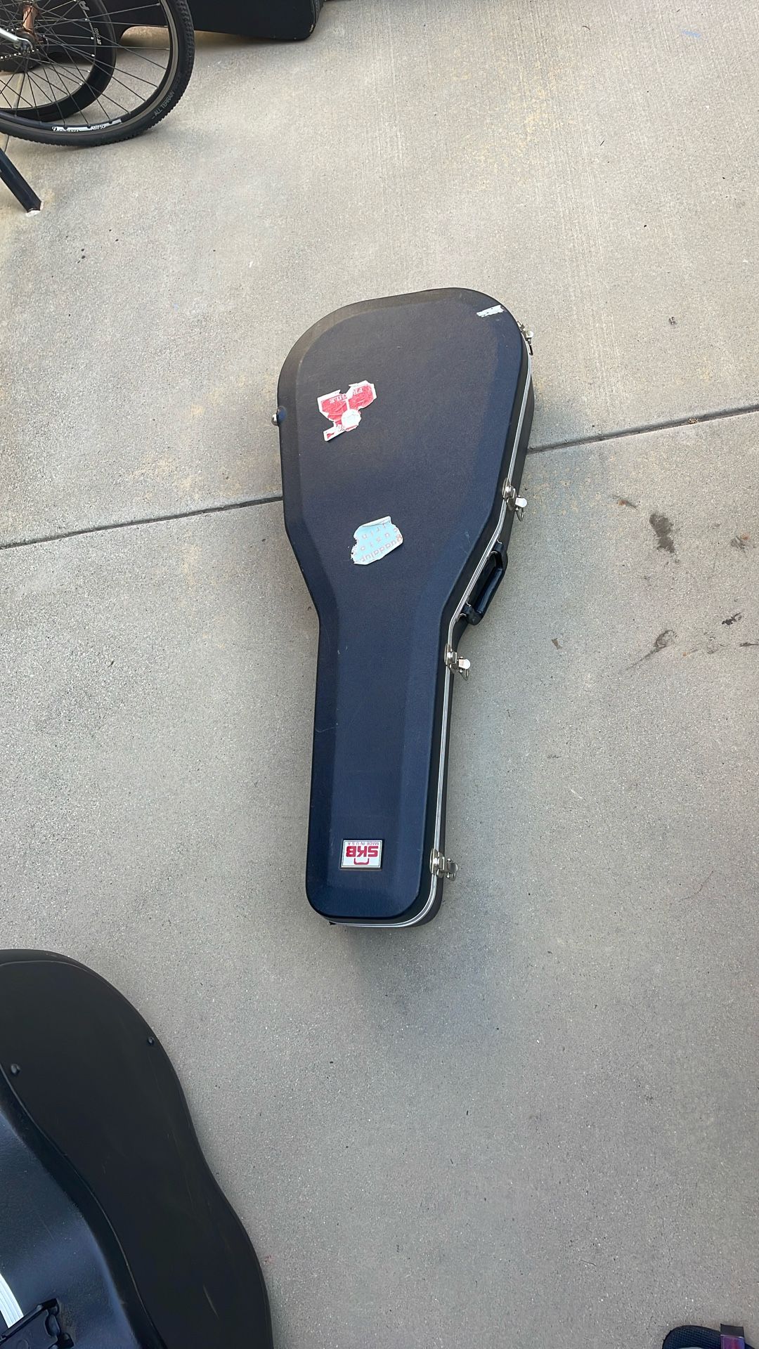 SKB Guitar Case