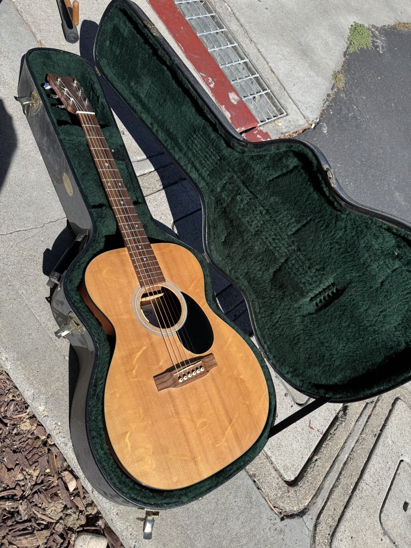 USA Martin OM-1 with LR Baggs Anthem Pickup