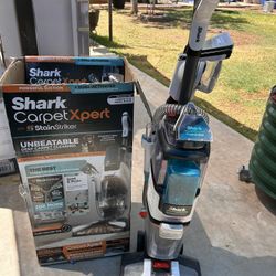 Shark CarpetXpert Carpet And Furniture Shampooer