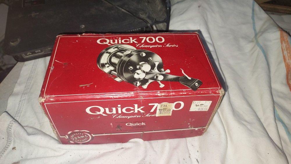 Quick 700 Fishing Reel Brand New In The Box