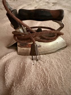 1930s General Electric Iron