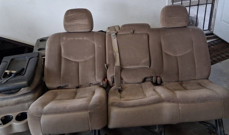 Chevy Silverado Seats Front And Rear