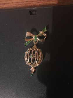 Christmas ornament shirt pin