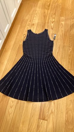 NIC ZOE s MEDIUM BRAND NWT