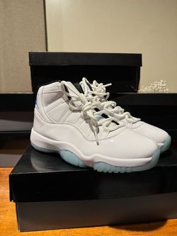 AJ 11 Retro legend blue men hhsize 9 , 10