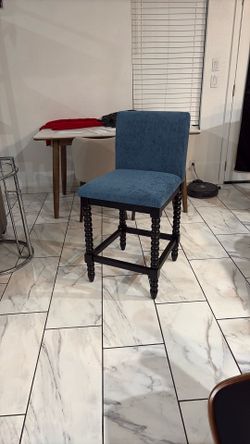 New counter stool