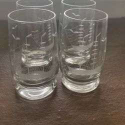 Set Of 4 Highball Glasses with Schooner Etching. Hold 12 Oz