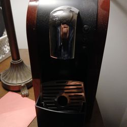 Starbucks Verismo Coffee Espresso Machine 