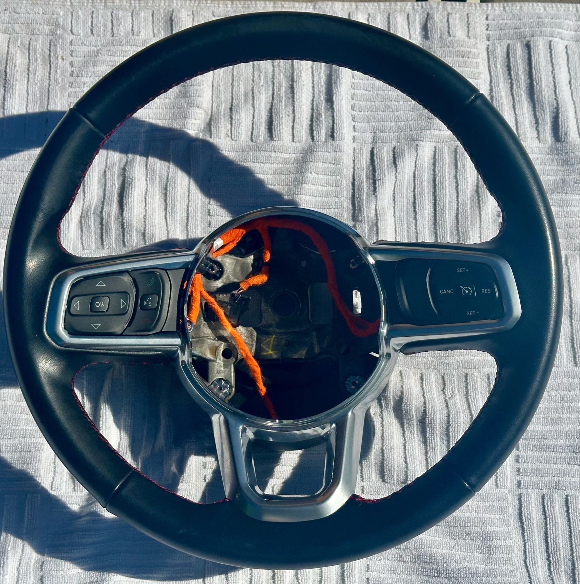 Jeep JL rubicon steering wheel.