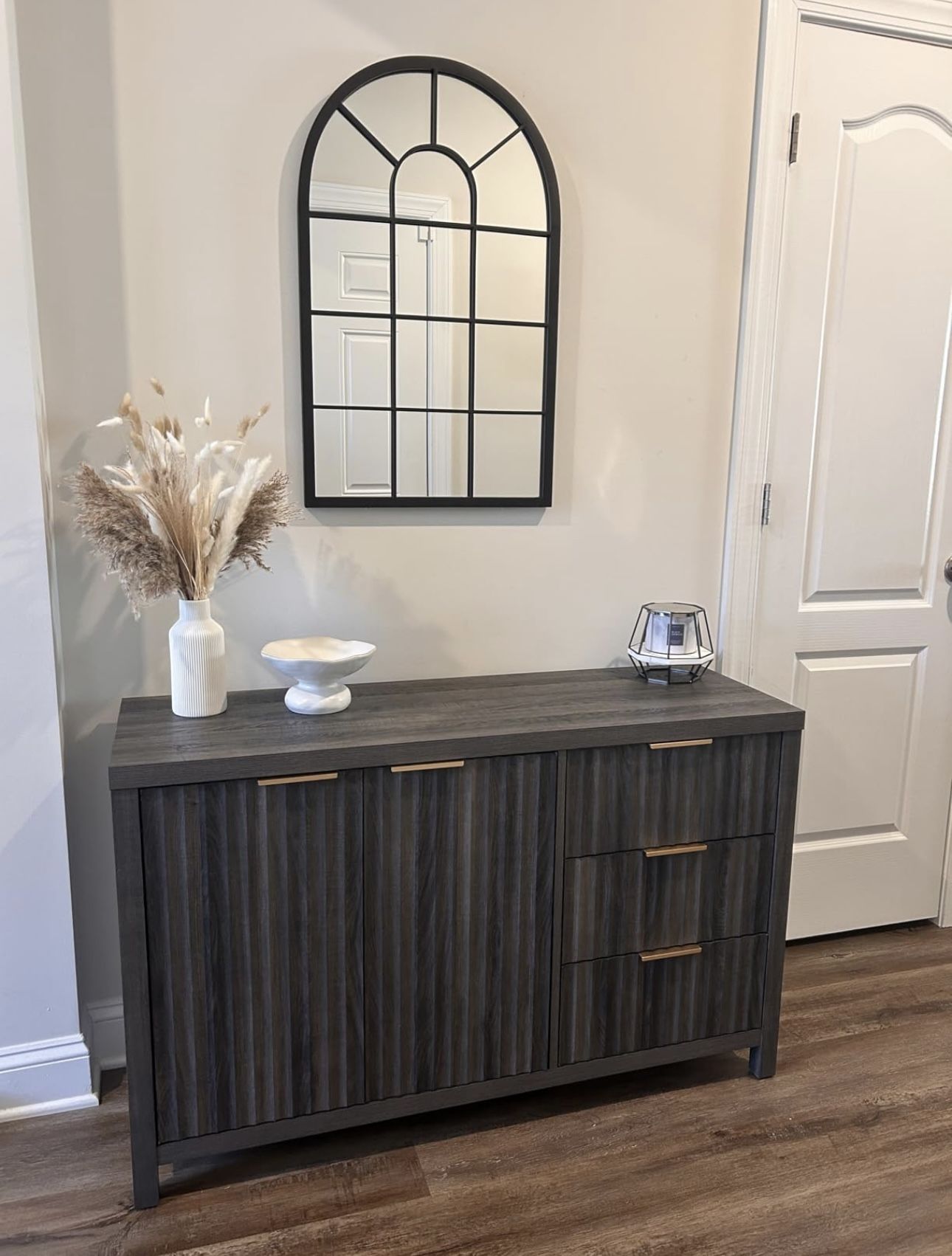 Storage Cabinet with 3 Drawers, Fluted Sideboard Buffet with Adjustable Shelf