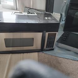 Microwave And Convention Oven
