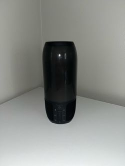 (I CAN SHIP) JBL PULSE 3 SPEAKER  BLACK BLUETOOTH CONNECTION