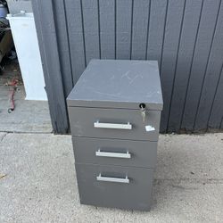 Letaya 3 Drawer Mobile File Cabinet with Lock