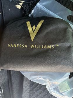 Vanessa Williams handbag/clutch – brand new condition