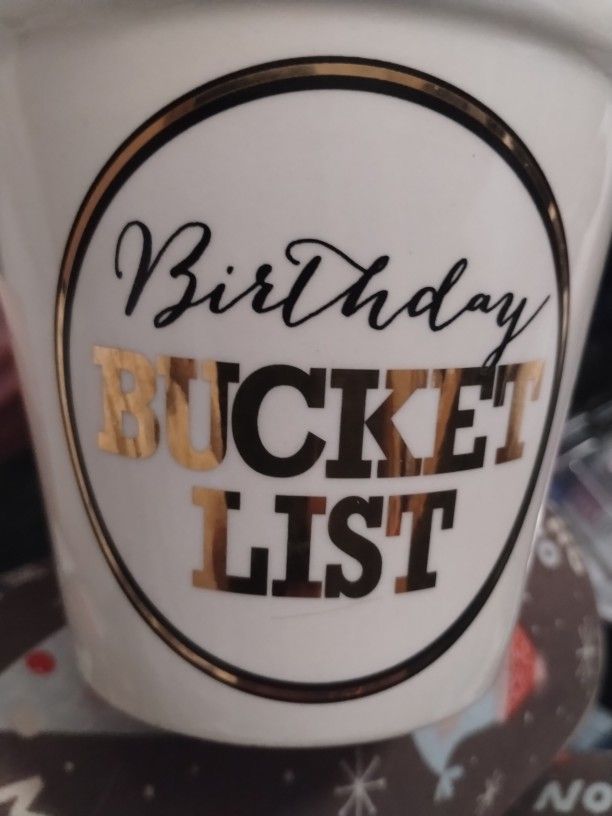 Ceramic Birthday Bucket List change holder