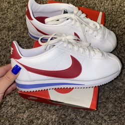 Nike Cortes
