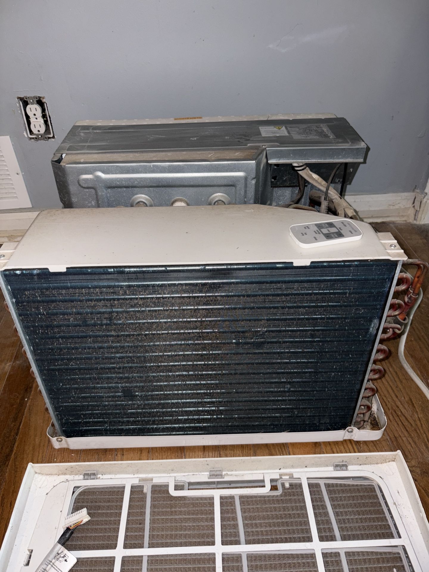 Window Cool N Heat Unit