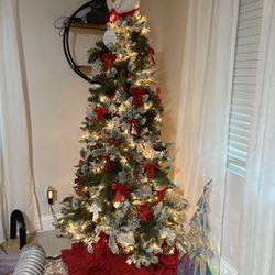 Huge Lot Of Christmas Decorations And 7ft Prelit Tree