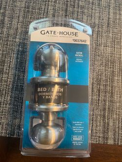 New gatehouse door knob