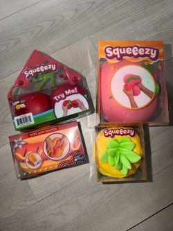 Viral squishy squeeezy foods