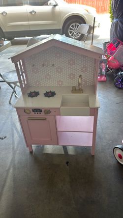 Wood kitchen