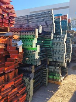 Pallet rack, uprights, crossbeams, decking
