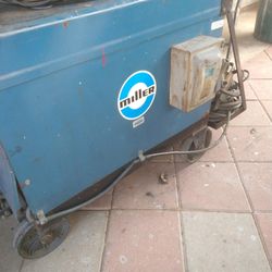 Miller Welding Machine