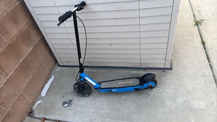 Razor e100 black label electric scooter