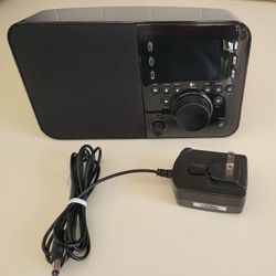 Logitech Squeezebox X-R0001 Smart WiFi Radio with AC Adapter  / LIKE NEW 