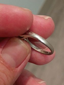 18k Near Antique Wedding Ring