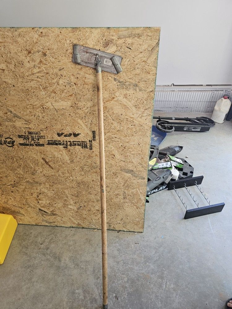 Drywall sander