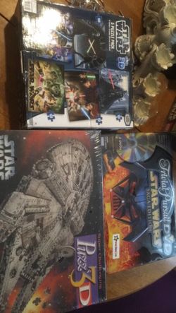 star wars 3D puzzle set of 5 & trivial pursuit avail