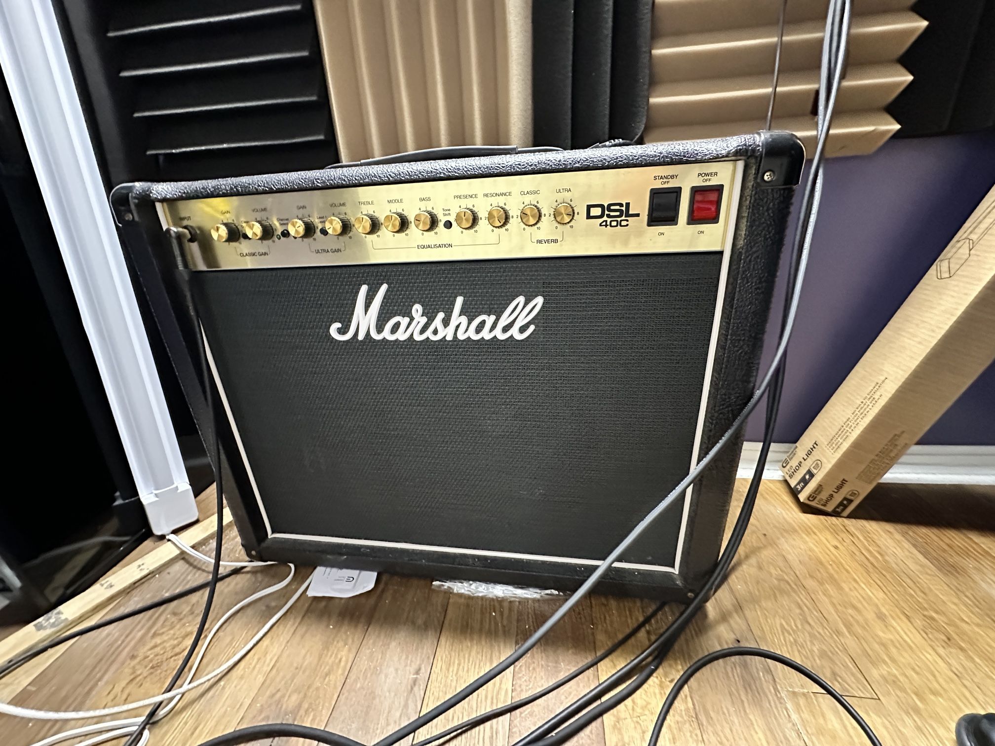 🔥 Marshall DSL40C Tube Combo Amp w/ Celestion Creamback Upgrade – Legendary Tone & Power! 🎸