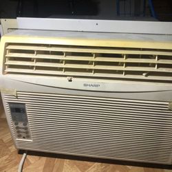 SHARP A.C 10,000 BTU