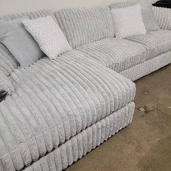 New Ashley Furniture Sectional