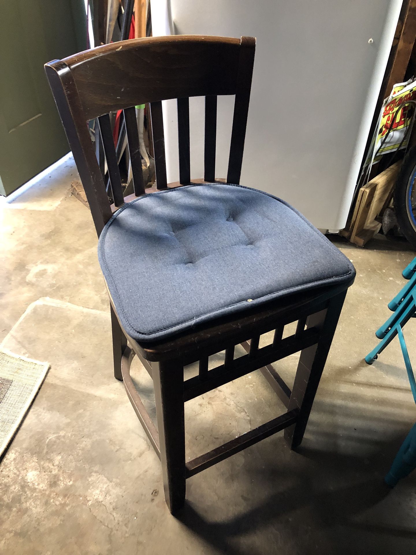 Tall Chair / Bar Stool With Cushion