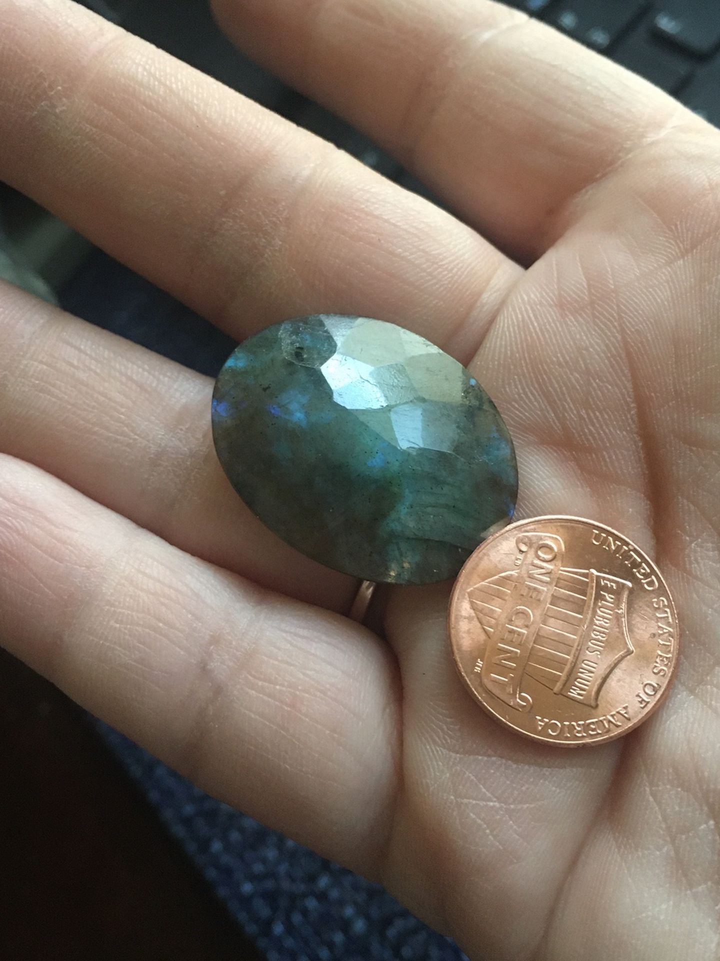 Labradorite Stone
