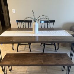 Dining Room Table And Chairs And Bench 