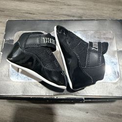 Air Jordan Retro XI 11 Playoffs Bred 2012 378049-010 Toddler Soft 1C