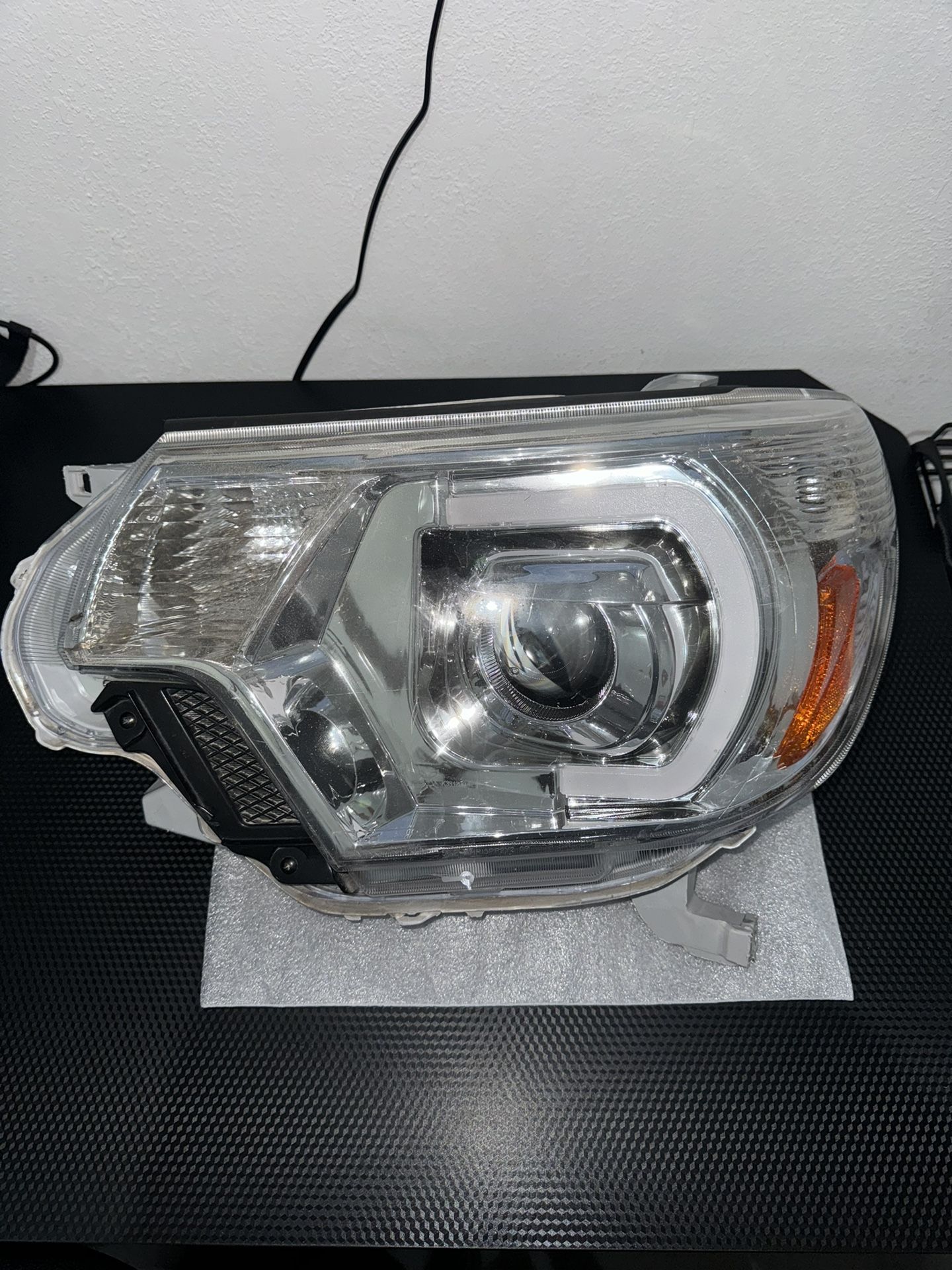 12-15 TOYOTA TACOMA MONO-EYE LED CHROME