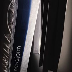 Complete King Bedroom Set 