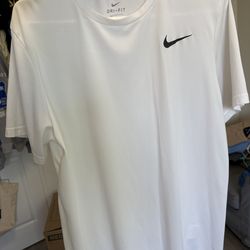 Nike white workout shirt L