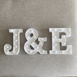 J & E - Light Up Letters 