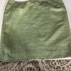 Kasper  Green With Metallic Thread Straight Skirt Knee Length Great Condition 