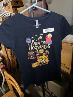 Kid’s T-Shirt Size 14/16