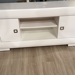 TV console / stand