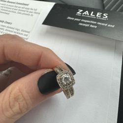 Golden Diamond Ring Size 5